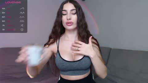 Hey Guys im Mona. PVT is Open Please Make me CUM online show from 12-27-24, 04:43