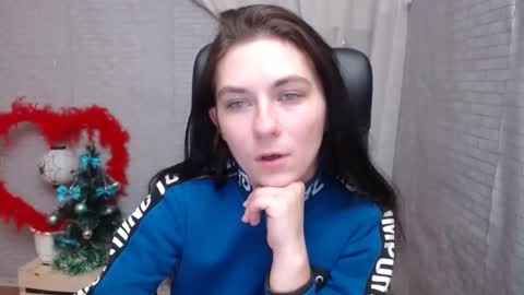 monakali online show from 12-23-24, 07:06