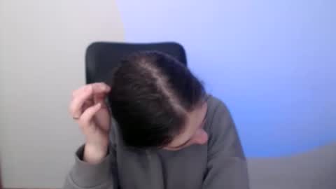 monakali online show from 11-22-25, 08:46