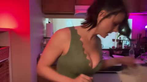 Mona online show from 01-27-25, 02:57