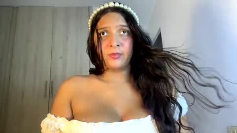 Snapshot of moni_moni2 chatting on 08-04-26, 10:07 Moon online show from 08-04-26, 10:07