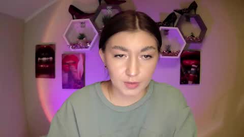 sweet girl and shine body online show from 09-27-25, 10:20