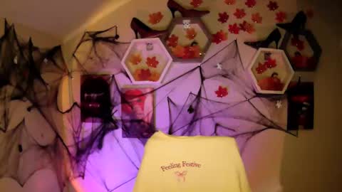 sweet girl and shine body online show from 10-02-25, 06:53