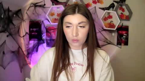 sweet girl and shine body online show from 10-09-25, 09:07