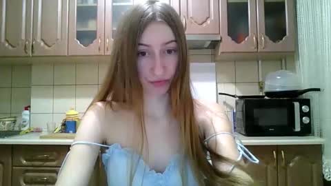 Snapshot of monica_tamayo chatting on 02-15-26, 09:55 Monica online show from 02-15-26, 09:55