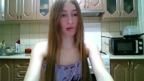 Monica online show from 03-26-26, 09:53