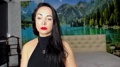 monica_weisss online show from 01-16-25, 11:16