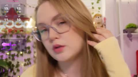 monicaasis online show from 02-05-26, 06:12