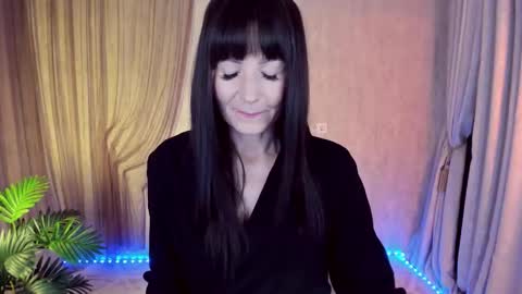 Monica online show from 11-29-25, 12:30