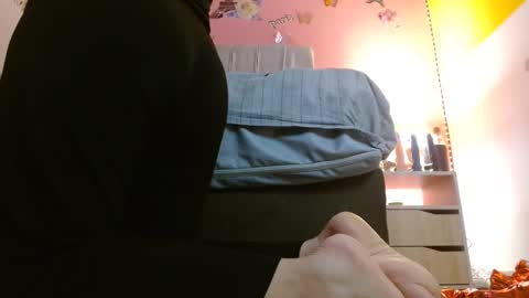 Snapshot of monickhot303av chatting on 03-04-25, 06:15 monickhot303av online show from 03-04-25, 06:15