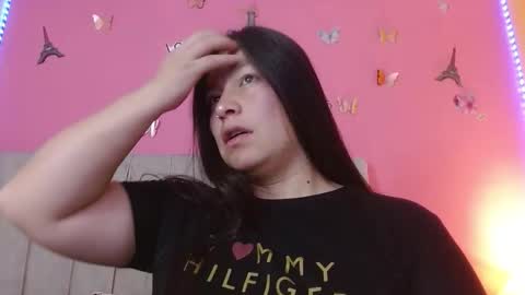 Snapshot of monickhot303av chatting on 10-05-25, 04:33 monickhot303av online show from 10-05-25, 04:33