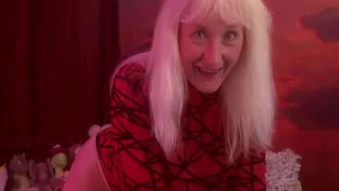 Monika    online show from 11-01-25, 02:46