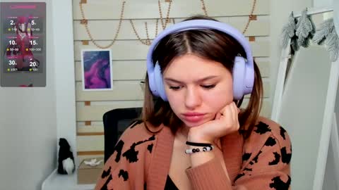 Monika online show from 01-11-25, 02:58