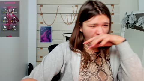 Monika online show from 01-15-25, 04:54