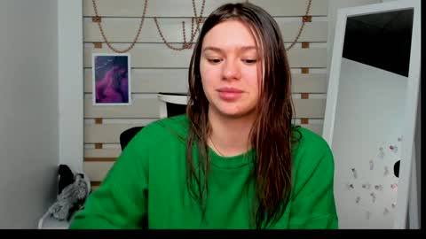 Monika online show from 01-28-25, 09:40