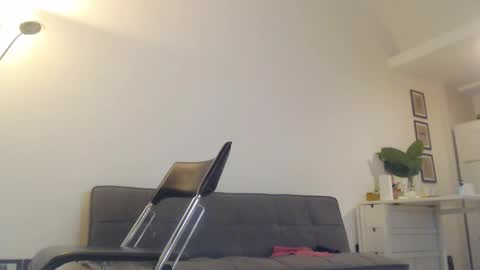 Monikfree online show from 12-27-24, 05:26