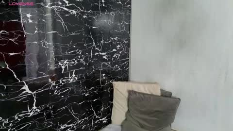 Ask me online show from 01-24-25, 08:34