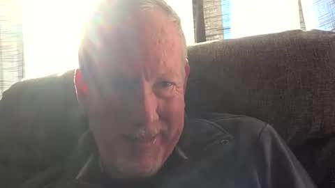 Snapshot of monkeedance chatting on 01-08-25, 10:06 Monkee Dance online show from 01-08-25, 10:06