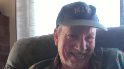 Snapshot of monkeedance chatting on 02-05-25, 05:20 Monkee Dance online show from 02-05-25, 05:20