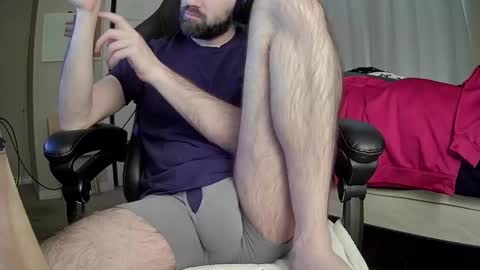 Snapshot of monkey_4u chatting on 12-18-24, 07:19 monkey_4u online show from 12-18-24, 07:19