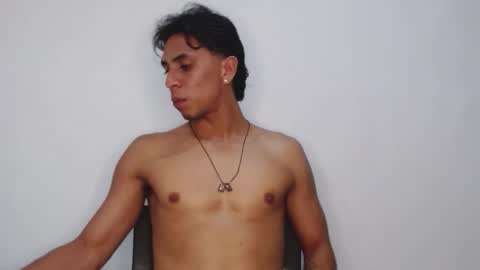 simon dice online show from 10-31-25, 02:23