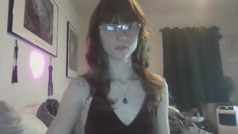 monkeygirl9 come play with me slut daddy bad spanking cute girl submissive online show from 02-21-26, 04:35