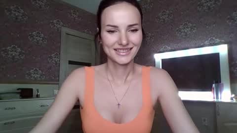monparis_dream online show from 10-22-25, 01:55
