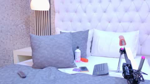 MonserratPeter online show from 12-13-25, 10:15