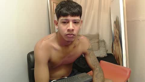 Snapshot of monsoon_the_best chatting on 11-14-25, 02:54 monsoon_the_best online show from 11-14-25, 02:54