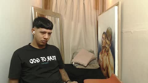 Snapshot of monsoon_the_best chatting on 12-03-25, 03:47 monsoon_the_best online show from 12-03-25, 03:47