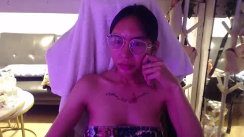 ELYSE A SIMPLE GIRL online show from 12-03-24, 09:34