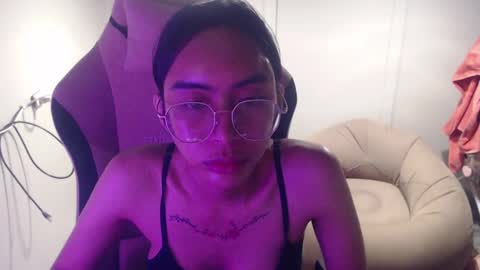 ELYSE A SIMPLE GIRL online show from 01-21-25, 06:02