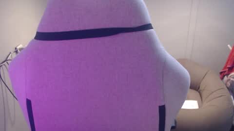 ELYSE A SIMPLE GIRL online show from 01-23-25, 10:22