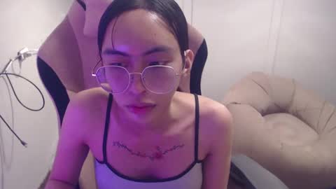 ELYSE A SIMPLE GIRL online show from 01-24-25, 11:04