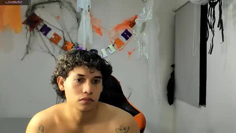 montes_juan online show from 10-25-25, 02:52