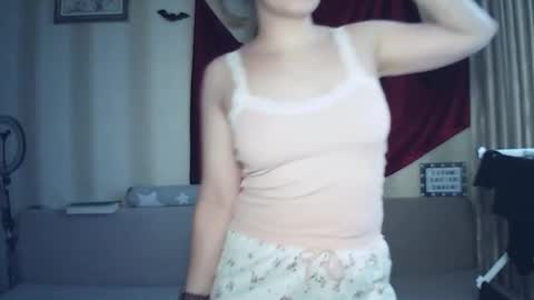 moodiemira online show from 11-21-25, 09:19