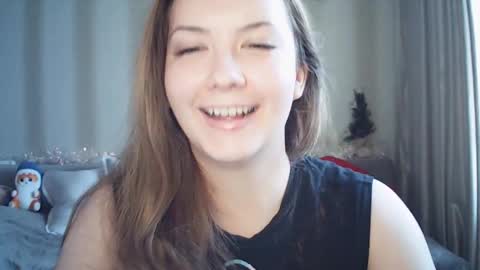 moodiemira online show from 02-05-26, 01:16