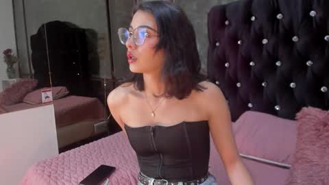 Elizabeth  online show from 10-28-25, 07:38