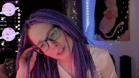 Snapshot of moon__girl chatting on 09-19-25, 08:42 Roxy online show from 09-19-25, 08:42