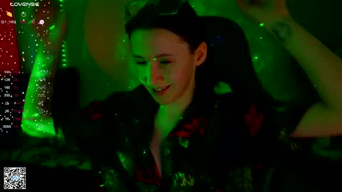 Lola online show from 03-11-25, 07:04