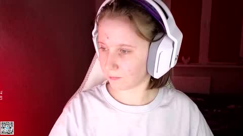 Lola online show from 09-14-25, 04:39