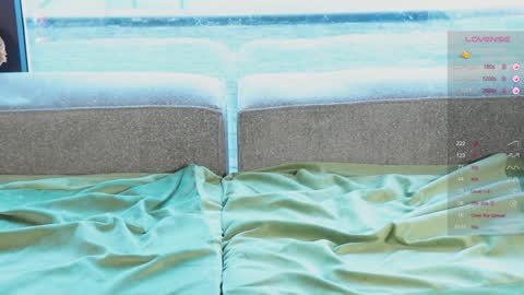 Snapshot of moon_night_anna chatting on 02-07-25, 06:24 Anna Trass online show from 02-07-25, 06:24