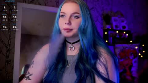 Emilia online show from 02-06-25, 12:33