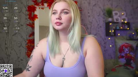 Emilia online show from 10-17-25, 09:56