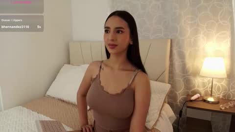 Snapshot of moonbrunettee chatting on 02-02-26, 08:40 moonbrunettee online show from 02-02-26, 08:40