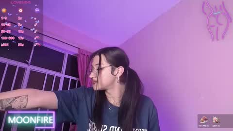 Nicky  online show from 02-19-25, 06:33