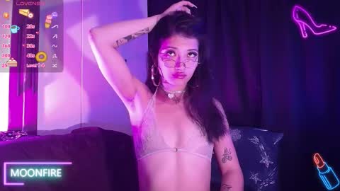 Nicky  online show from 11-05-25, 02:55