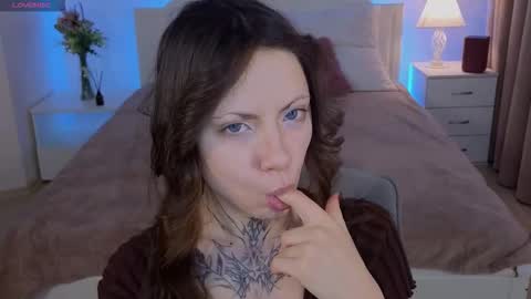 Erica online show from 02-02-26, 10:25