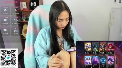 MOON  online show from 01-21-25, 12:25