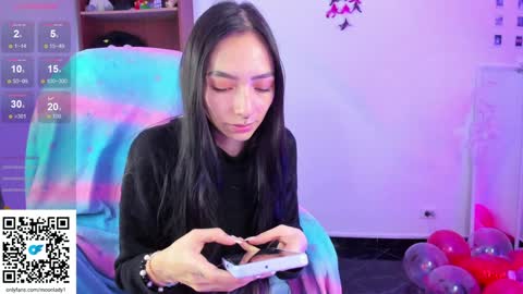 MOON  online show from 02-04-25, 12:08